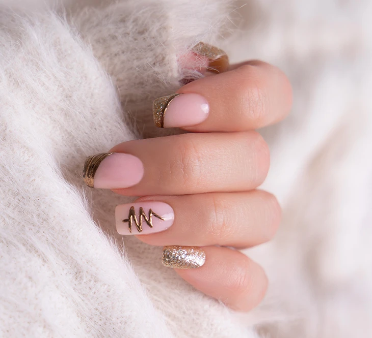 V Nail Spa